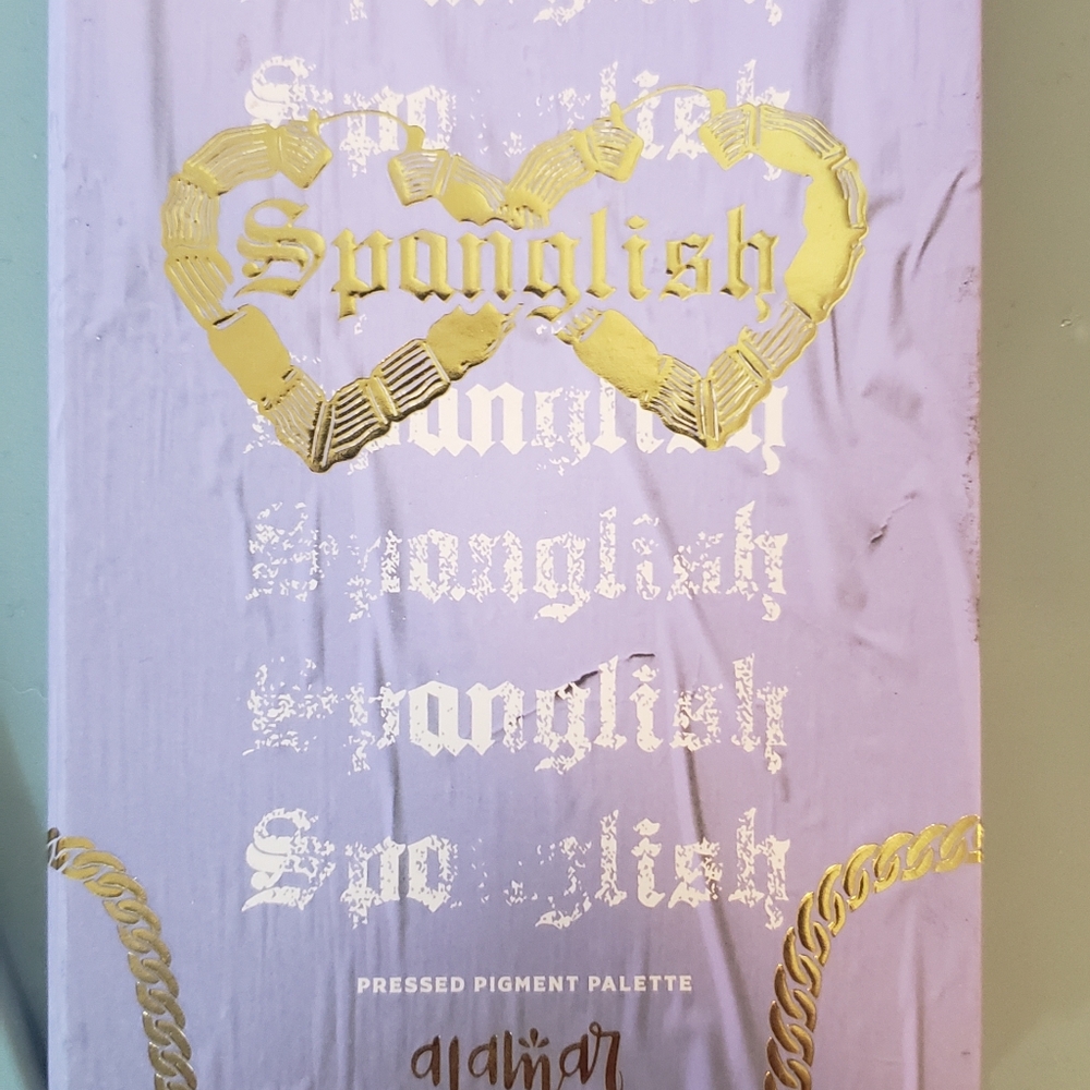 Spanglish Makeup Palette